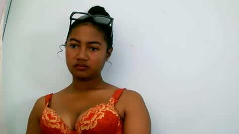 elly online show from March 2026 05:02:01 AM