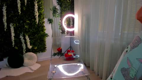 Snapshot of zinasquirts chatting on February 2025 07:31:01 AM Galli online show from February 2025 07:31:01 AM