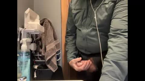 Snapshot of zinger283069 chatting on October 2025 05:06:02 PM zinger283069 online show from October 2025 05:06:02 PM