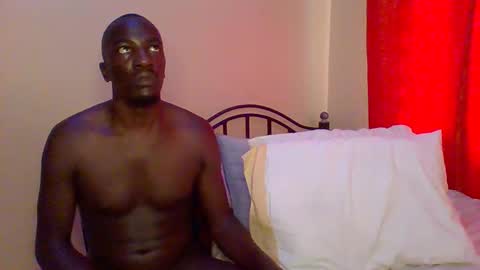 Snapshot of zlatann2012 chatting on March 2025 01:14:01 PM Zlatann2012 online show from March 2025 01:14:01 PM