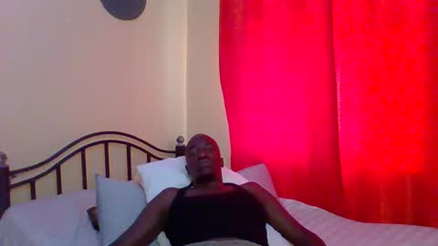 Snapshot of zlatann2012 chatting on March 2025 06:28:02 AM Zlatann2012 online show from March 2025 06:28:02 AM