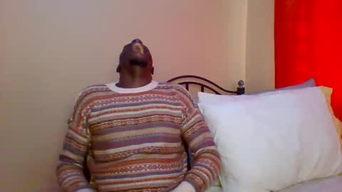 Snapshot of zlatann2012 chatting on March 2025 05:54:01 AM Zlatann2012 online show from March 2025 05:54:01 AM