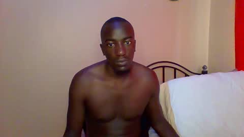 Snapshot of zlatann2012 chatting on March 2025 01:10:02 PM Zlatann2012 online show from March 2025 01:10:02 PM