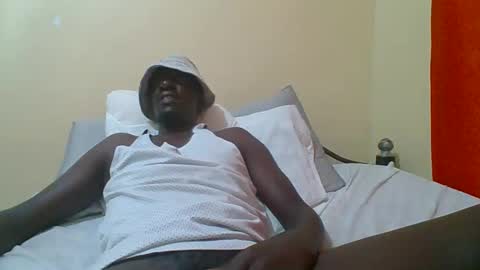 Snapshot of zlatann2012 chatting on September 2025 06:40:01 PM Zlatann2012 online show from September 2025 06:40:01 PM