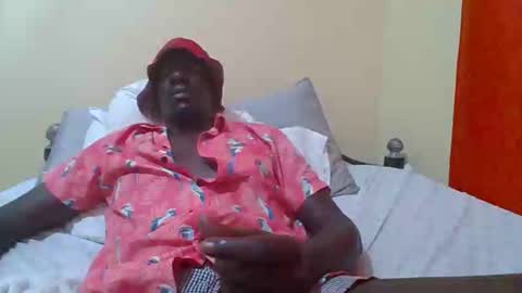 Snapshot of zlatann2012 chatting on September 2025 08:30:01 PM Zlatann2012 online show from September 2025 08:30:01 PM