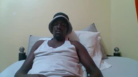 Snapshot of zlatann2012 chatting on September 2025 08:09:01 PM Zlatann2012 online show from September 2025 08:09:01 PM