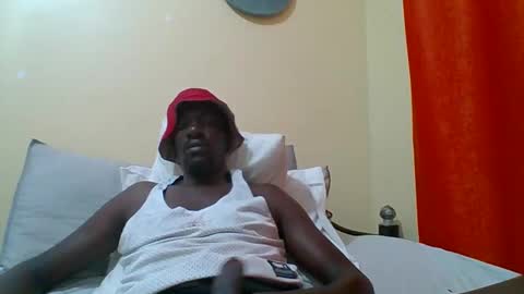 Snapshot of zlatann2012 chatting on October 2025 06:47:02 PM Zlatann2012 online show from October 2025 06:47:02 PM