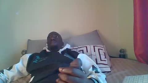 Snapshot of zlatann2012 chatting on October 2025 06:25:02 AM Zlatann2012 online show from October 2025 06:25:02 AM