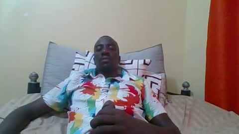 Snapshot of zlatann2012 chatting on October 2025 01:39:01 PM Zlatann2012 online show from October 2025 01:39:01 PM