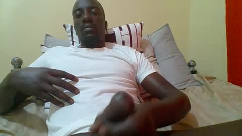 Snapshot of zlatann2012 chatting on October 2025 12:30:01 PM Zlatann2012 online show from October 2025 12:30:01 PM