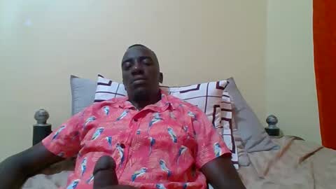 Snapshot of zlatann2012 chatting on November 2025 07:23:02 PM Zlatann2012 online show from November 2025 07:23:02 PM