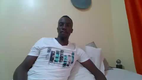 Snapshot of zlatann2012 chatting on November 2025 11:42:02 AM Zlatann2012 online show from November 2025 11:42:02 AM