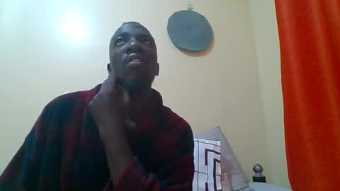 Snapshot of zlatann2012 chatting on December 2025 09:43:02 PM Zlatann2012 online show from December 2025 09:43:02 PM