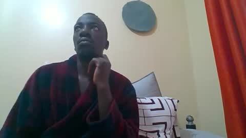 Snapshot of zlatann2012 chatting on December 2025 04:09:01 AM Zlatann2012 online show from December 2025 04:09:01 AM