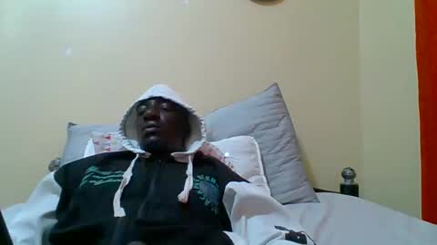 Snapshot of zlatann2012 chatting on January 2026 08:12:02 PM Zlatann2012 online show from January 2026 08:12:02 PM