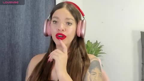 ZOE online show from March 2025 05:54:02 AM