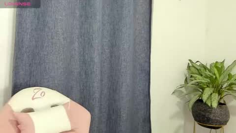 ZOE online show from March 2025 08:20:02 AM