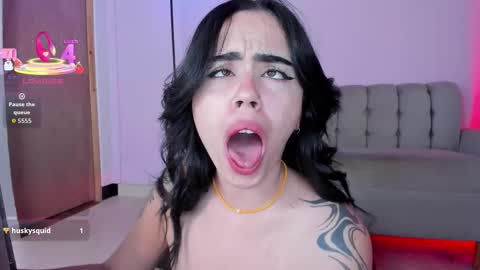 zoe online show from October 2025 02:20:01 PM