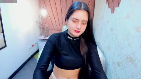 ZOE TAYLOR online show from April 2026 11:57:01 AM