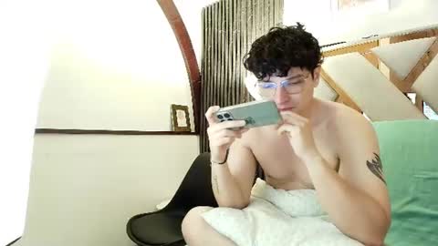 Snapshot of zoe_and_dylan_ chatting on July 2026 01:14:02 PM Zoe and dylan online show from July 2026 01:14:02 PM
