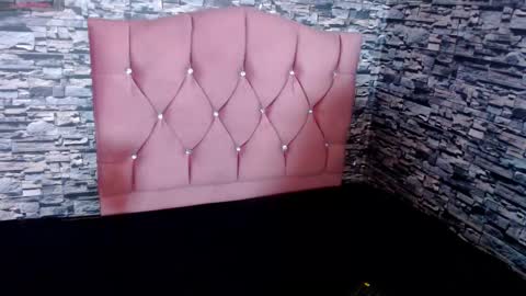 Snapshot of zoe_bronw chatting on December 2025 01:49:01 PM Zoe Bronw online show from December 2025 01:49:01 PM