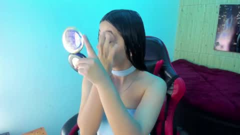 Z O E online show from May 2026 12:32:02 PM