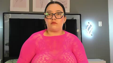 Snapshot of zoe_curvyy chatting on July 2026 12:02:02 PM zoe_curvyy online show from July 2026 12:02:02 PM