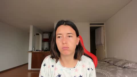 ZOE online show from February 2025 07:05:02 PM