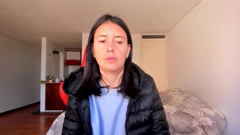 ZOE online show from October 2025 08:16:02 PM