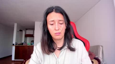 ZOE online show from November 2025 09:47:01 PM