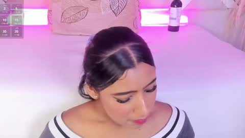 Zoey  online show from April 2026 10:51:02 PM