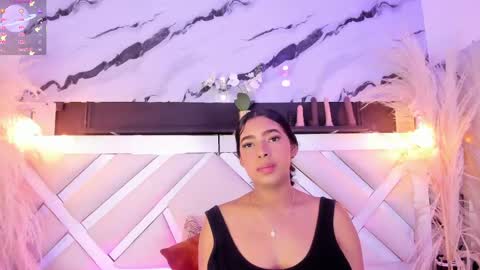 Zoey  online show from May 2026 09:44:02 PM