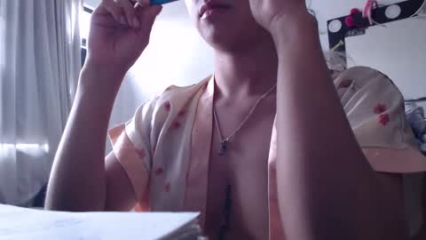 ZOE online show from February 2025 05:46:02 PM