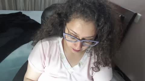 Snapshot of zoe_koller chatting on September 2025 12:52:02 PM Zoe Koller online show from September 2025 12:52:02 PM