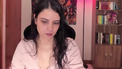 Zoe  online show from February 2026 03:10:01 AM