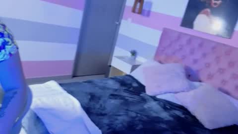 Snapshot of zoe_martin_ chatting on October 2025 04:02:02 AM zoe_martin_ online show from October 2025 04:02:02 AM