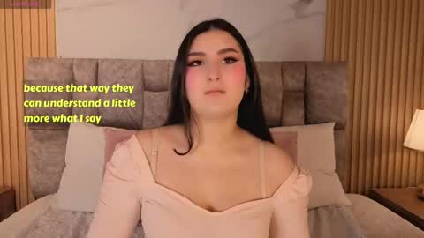 zoe_moon__ online show from May 2026 01:54:02 PM