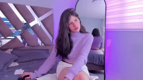 Zoe Olsen online show from February 2025 07:09:01 PM