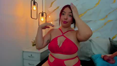 Zoe online show from May 2026 11:32:01 PM