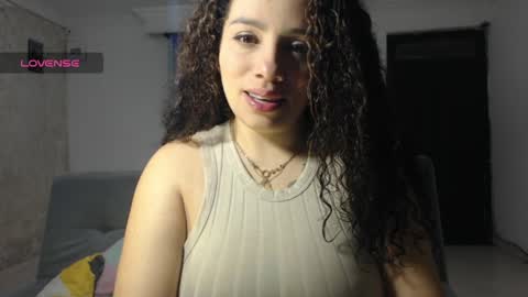 zoe tai online show from April 2026 12:08:01 AM