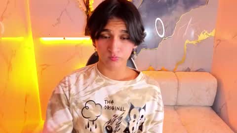 Snapshot of zoe_tp chatting on November 2025 07:57:01 PM Zoe online show from November 2025 07:57:01 PM