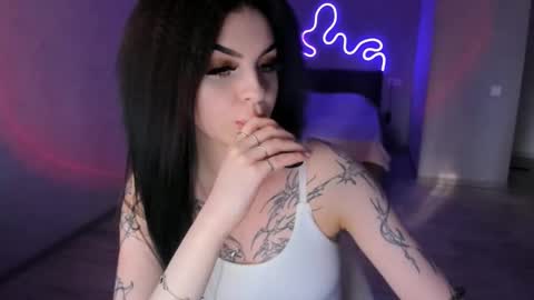 zoedrift online show from October 2025 12:02:01 PM