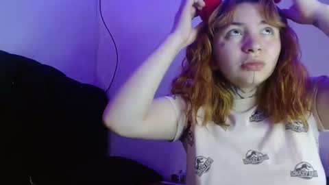 Snapshot of zoee_jhonnyy chatting on March 2025 08:59:01 AM zoee jhonnyy online show from March 2025 08:59:01 AM