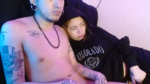 Snapshot of zoee_jhonnyy chatting on March 2025 09:51:02 AM zoee jhonnyy online show from March 2025 09:51:02 AM