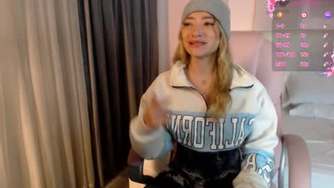 zoe online show from February 2025 03:21:01 AM