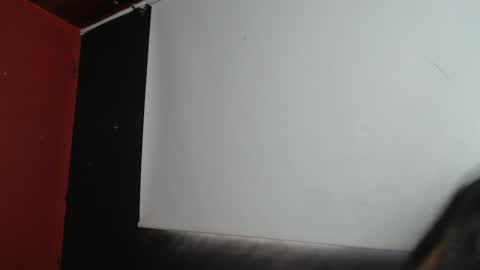 Laura  online show from January 2025 02:30:02 PM