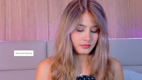 Snapshot of zoehangel chatting on May 2026 11:04:02 AM Zoe online show from May 2026 11:04:02 AM