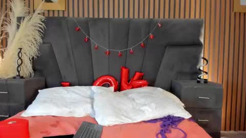 Snapshot of zoehpeterr_ chatting on February 2026 10:11:01 AM Zoeh online show from February 2026 10:11:01 AM