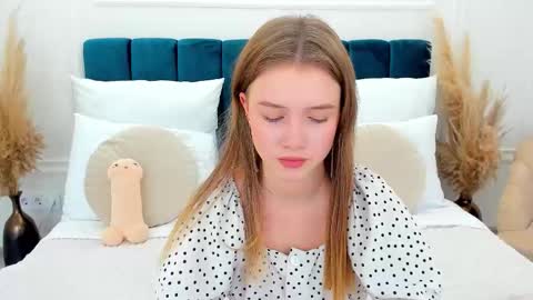 Snapshot of zoekwik chatting on November 2025 01:23:01 PM Zoe online show from November 2025 01:23:01 PM