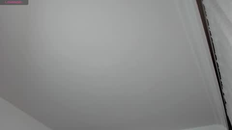 Snapshot of zoes_mile chatting on February 2025 11:09:01 AM Zoes online show from February 2025 11:09:01 AM